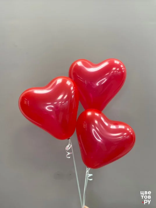 Набор из 3 красных шаров Сердце