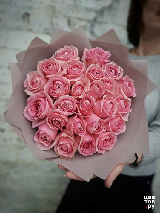 Монобукет 25 розовых роз