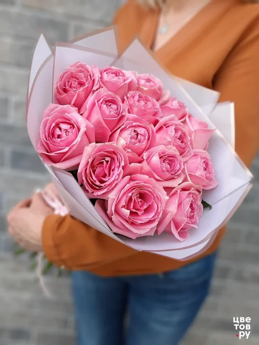 Монобукет 15 розовых роз