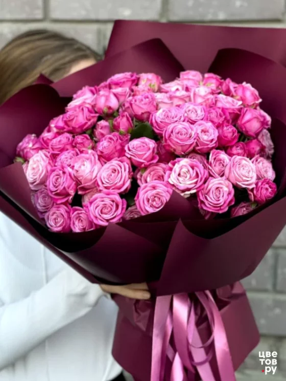 Розовые розы Бомбастик