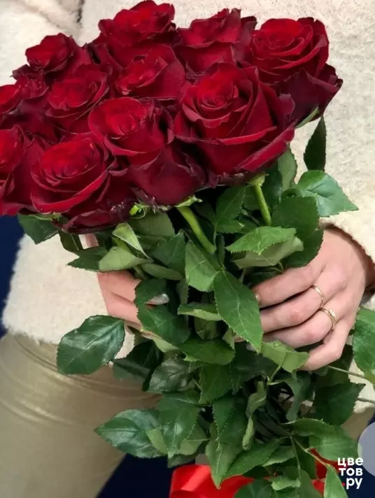 Букет "11 красных роз" 